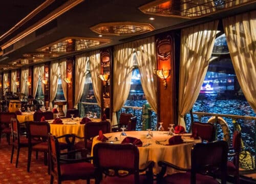 Private Dinner Cruise with Dance Show in Cairo
