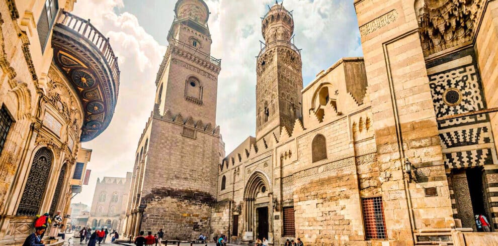 Cairo by Bus – 2 Days from Sharm El Sheikh