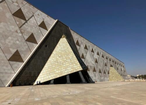 Full Day Tour Giza Pyramids & New Grand Museum